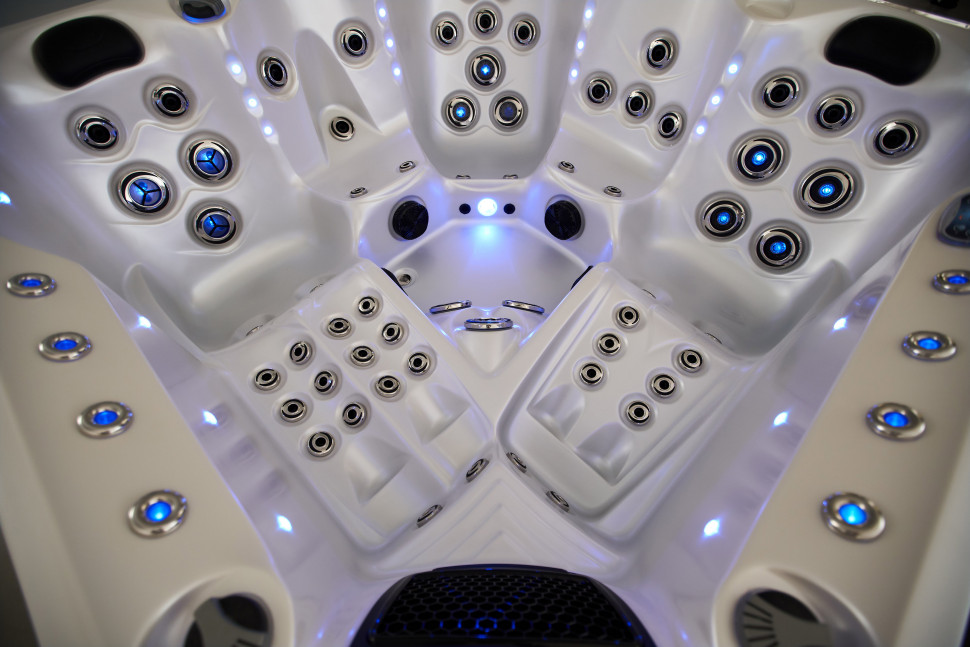 Гидромассажный СПА бассейн Joyee SPA London-L (рис.11) Гидромассажный СПА бассейн Joyee SPA London-L (рис.11)